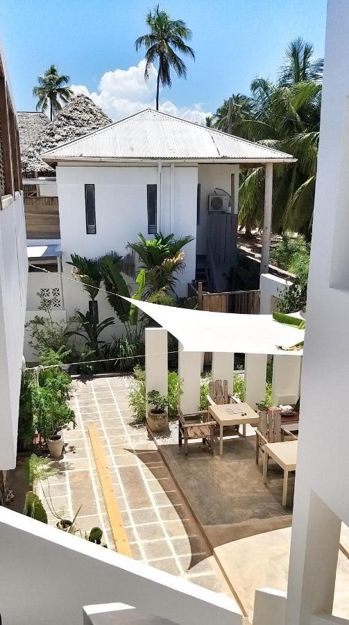 La Villa De Victor Kigomani マテムウェ エクステリア 写真