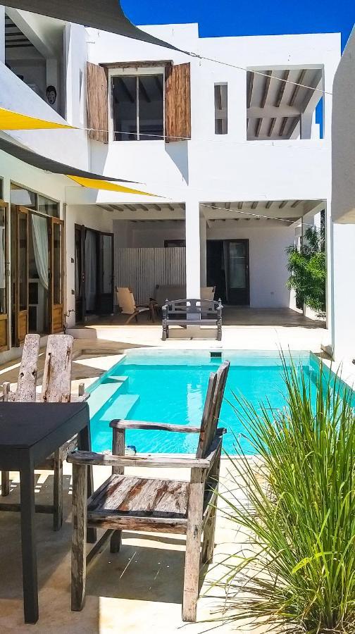 La Villa De Victor Kigomani マテムウェ エクステリア 写真