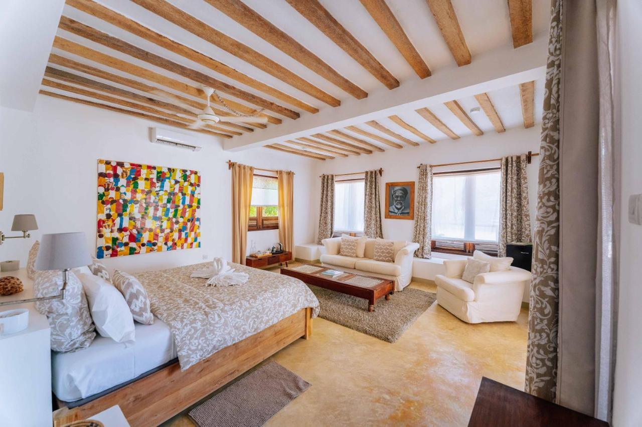 La Villa De Victor Kigomani マテムウェ エクステリア 写真